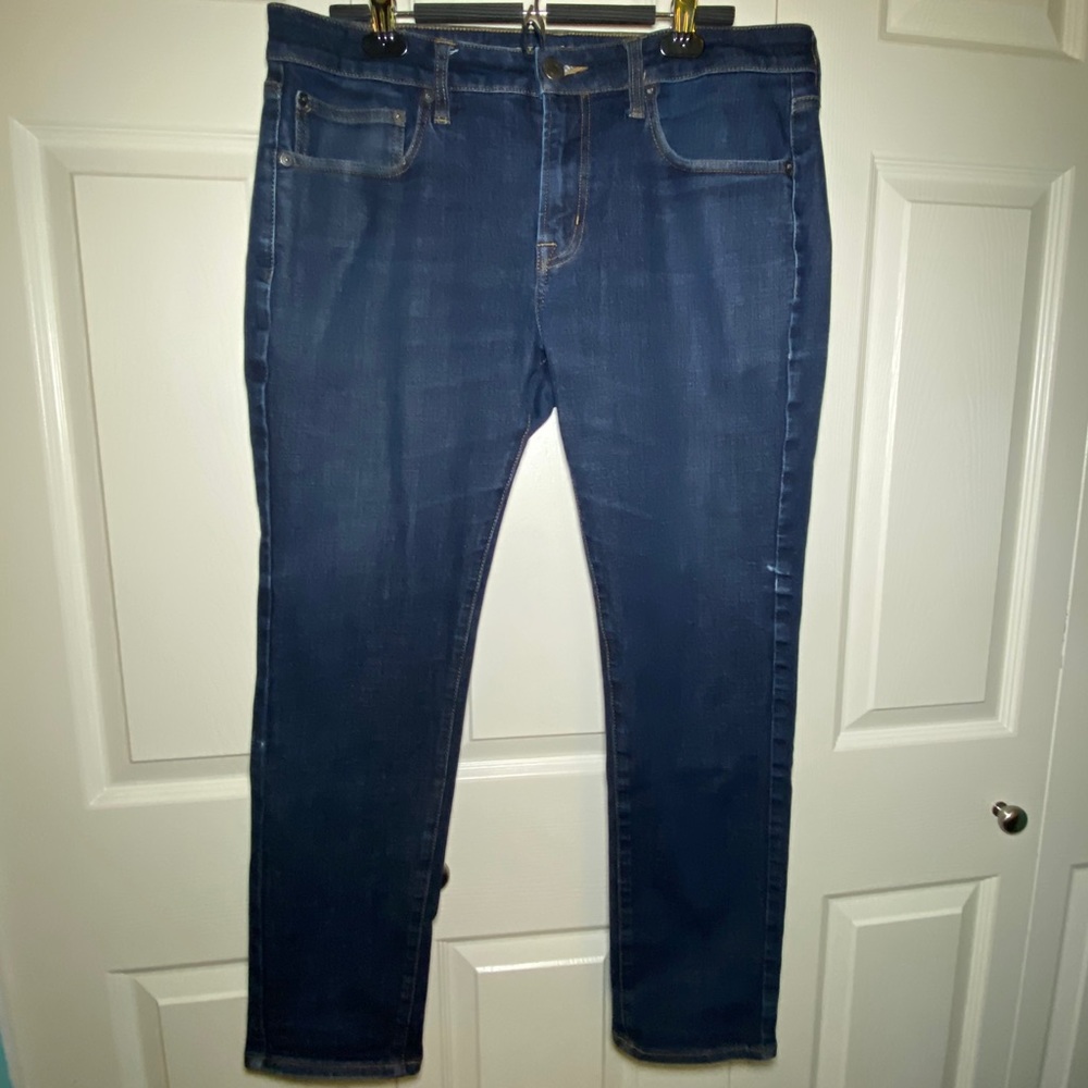 American Eagle Outfitters dark denim skinny jeans